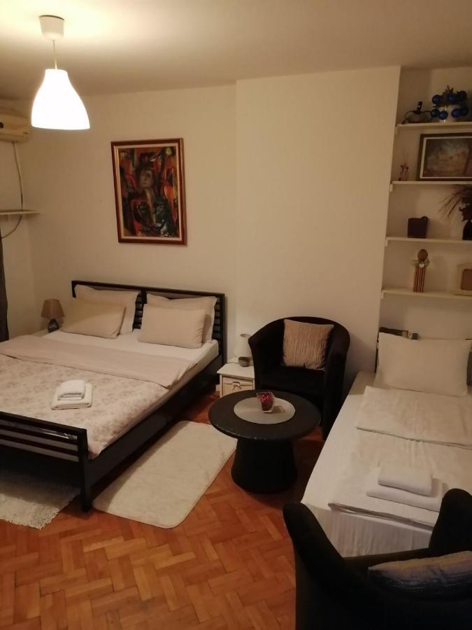 Apartman Centar Beograd Lägenhet Exteriör bild